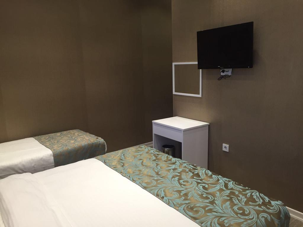 Atasehir Palace Hotel & Conference Истанбул Екстериор снимка